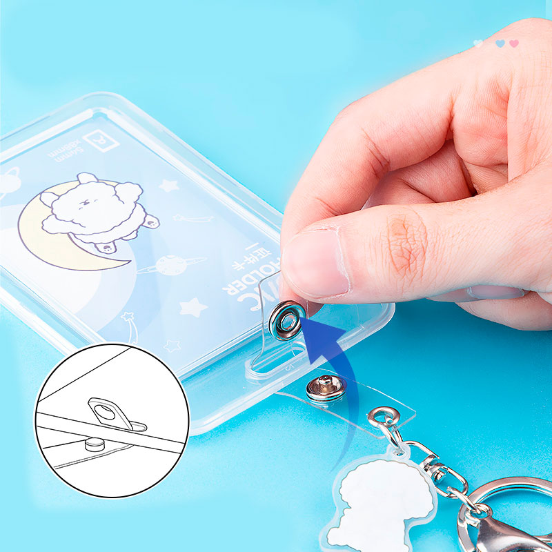 Бейдж с карабином 