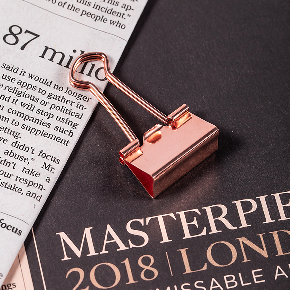 Зажим для бумаг 