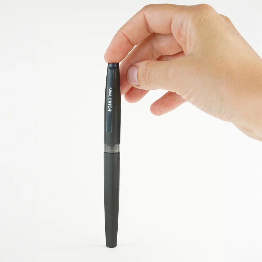 Ручка перьевая EF 