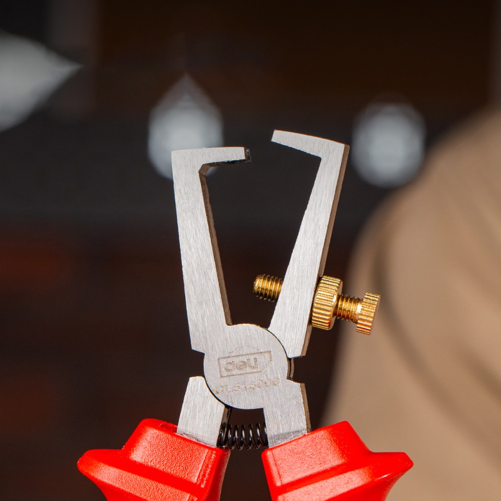 Клещи диэлектрические Deli YS EDL515006, 160 мм, красный, желтый