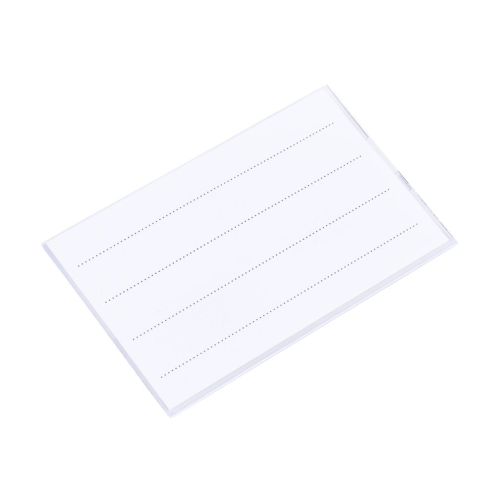 Бейдж с универсальным зажимом 